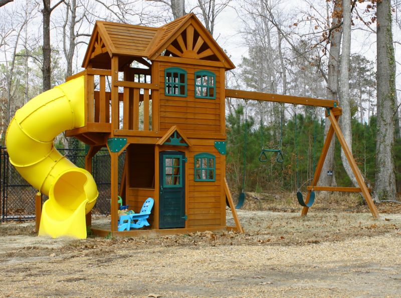 Provides a safe and fun space for children to engage in imaginative play